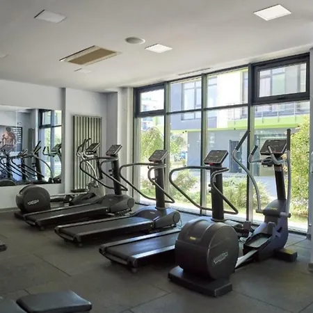 Black Sea & Piscina Interioara Incalzita Sauna Gym Jacuzzi Lejlighed *