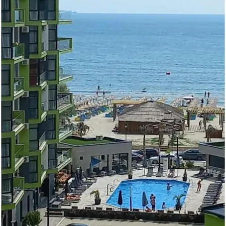 Black Sea & Piscina Interioara Incalzita Sauna Gym Jacuzzi *